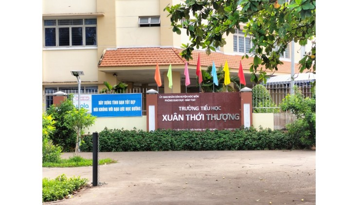 Bán đất mặt phố Phan Văn Hớn, xã Xuân Thới Thượng, giá 10 + x tỷ